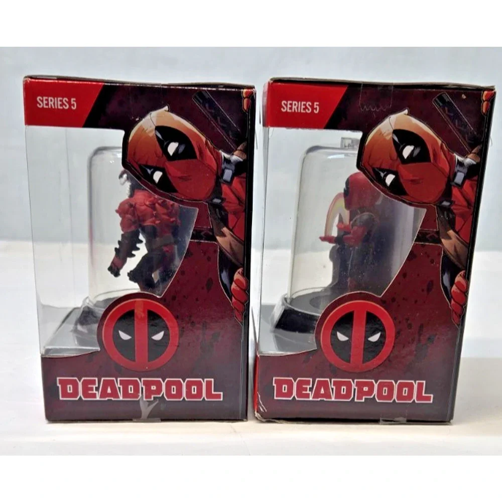 Domez - Marvel Deadpool 30 Years - Lot of 2 Venompool & deadpool rainbow Figures